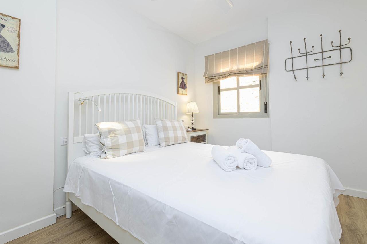 Wintowinrentals Genial Apartamento, Centrico Y Silencioso มาลากา ภายนอก รูปภาพ