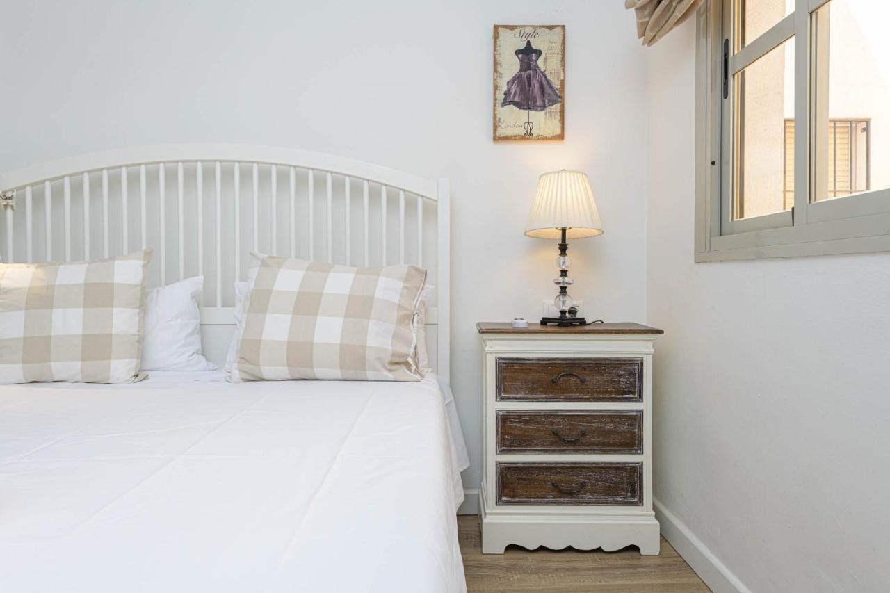 Wintowinrentals Genial Apartamento, Centrico Y Silencioso มาลากา ภายนอก รูปภาพ