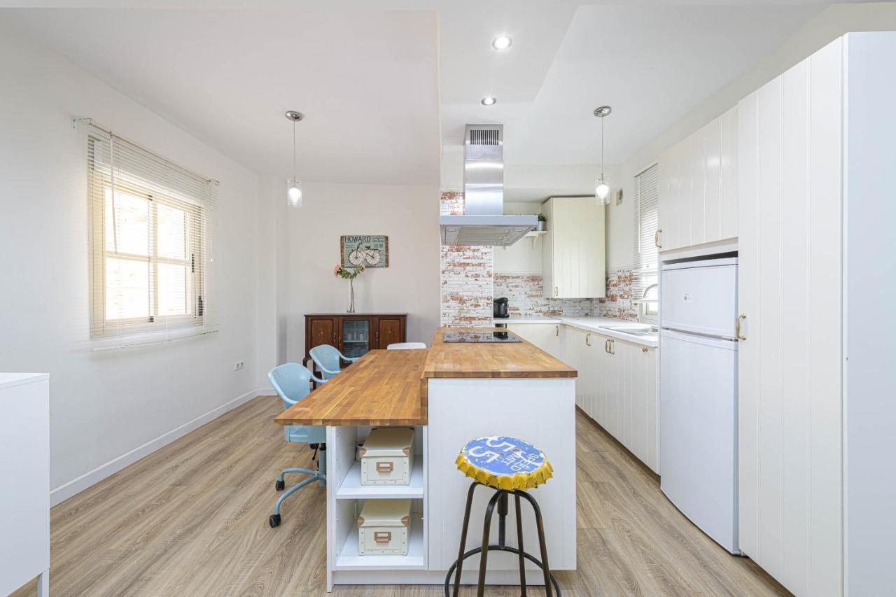 Wintowinrentals Genial Apartamento, Centrico Y Silencioso มาลากา ภายนอก รูปภาพ